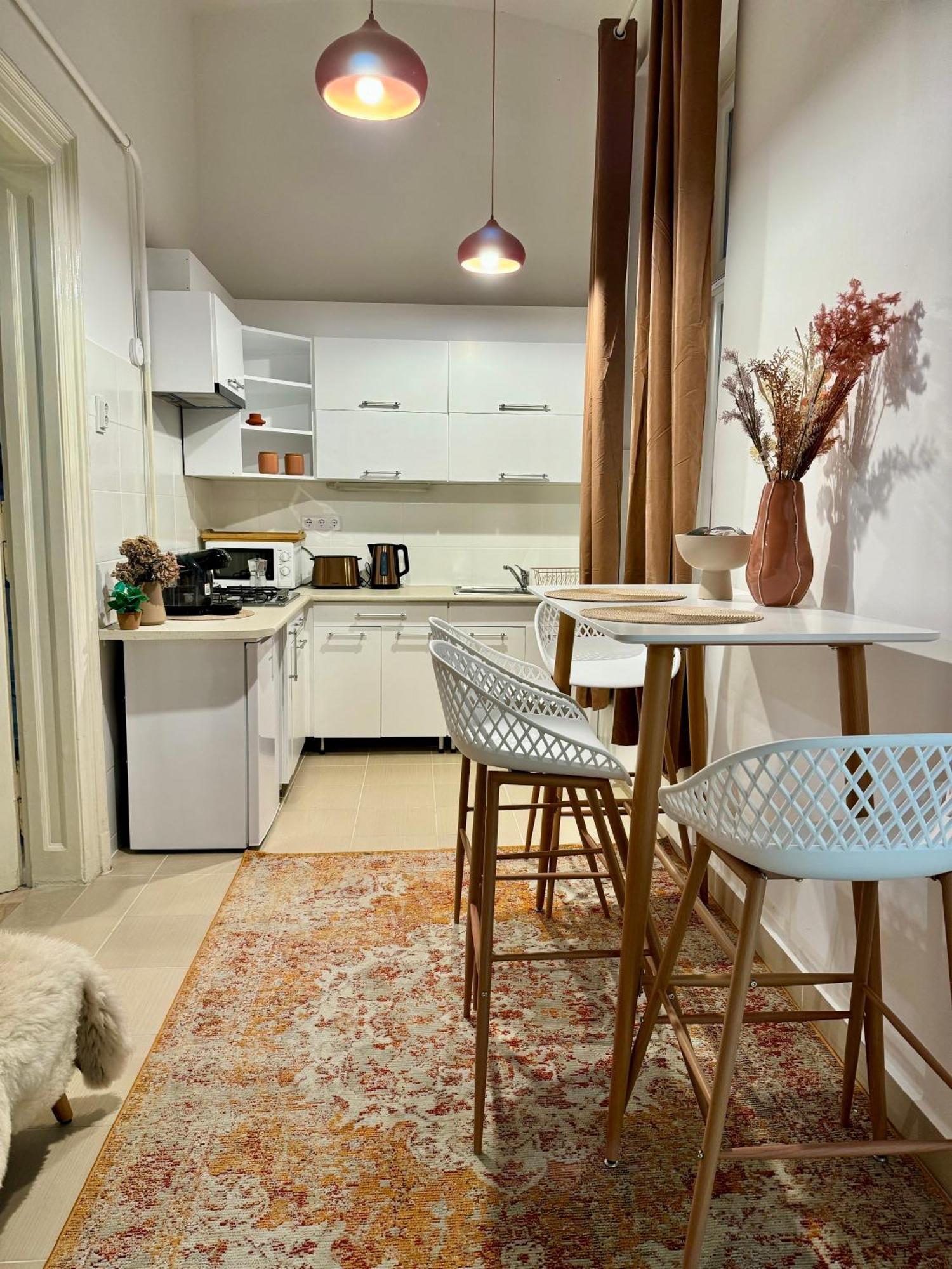 Stay At Liz Budapest Central Εξωτερικό φωτογραφία
